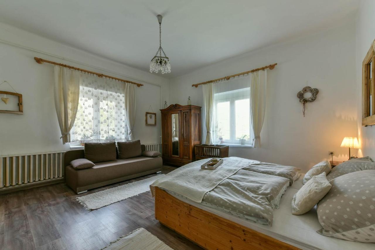 Halhaza Erdeszlak Apartman Sirok Екстериор снимка